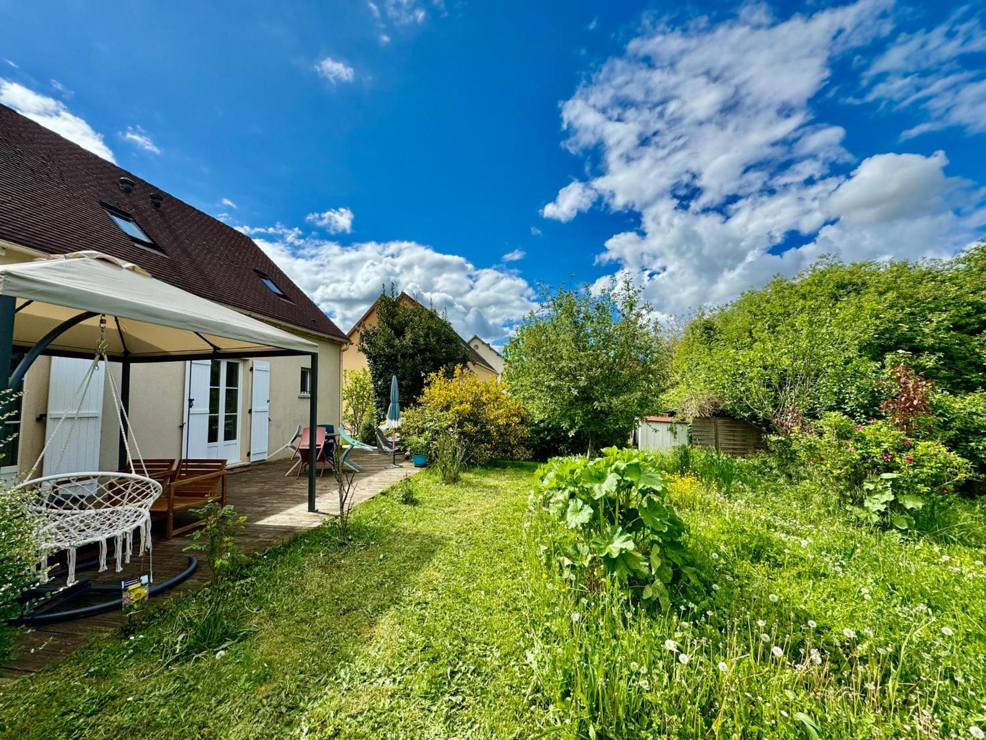 La Mandragora - Maison Avec Jardin Et Poele A Bois Vernon  Exteriör bild